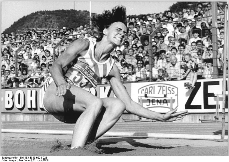 Soubor:Bundesarchiv Bild 183-1986-0628-023, Heike Drechsler.jpg
