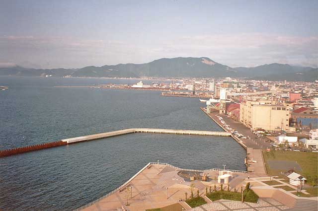 Soubor:AomoriWaterfront.jpg