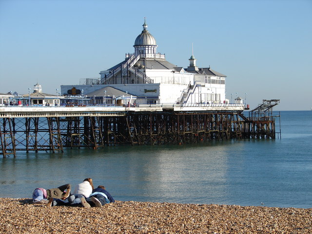 Soubor:It's Never Too Cold to Enjoy the Sunshine - geograph.org.uk - 597596.jpg