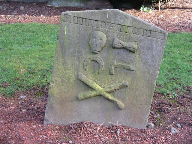 Soubor:Memento Mori - geograph.org.uk - 1050360.jpg