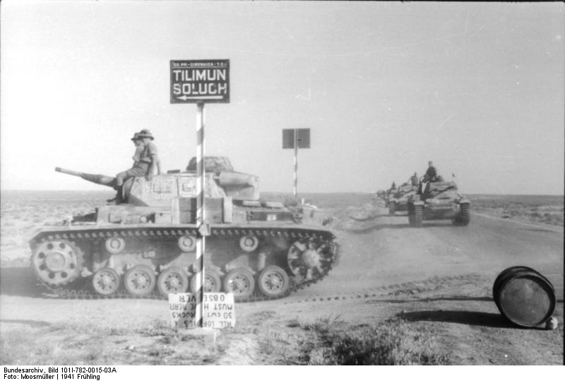 Soubor:Bundesarchiv Bild 101I-782-0015-03A, Nordafrika, Panzer III in Fahrt.jpg