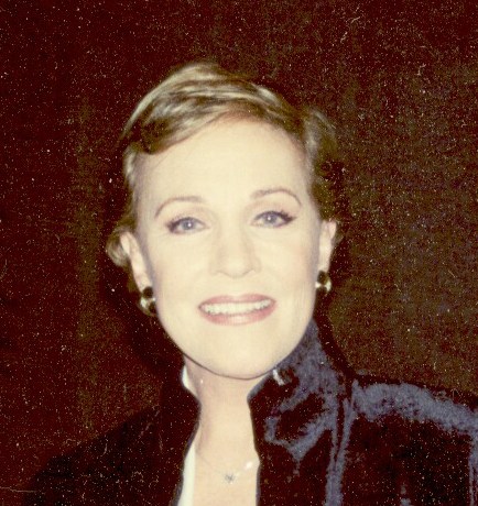 Soubor:JulieAndrews face.jpg
