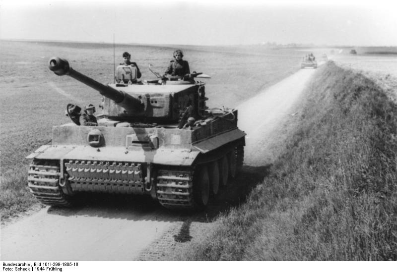 Soubor:Bundesarchiv Bild 101I-299-1805-16, Nordfrankreich, Panzer VI (Tiger I).jpg