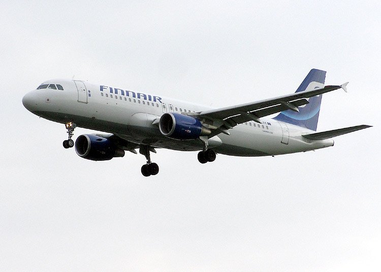 Soubor:Finnair.a320.arp.750pix.jpg