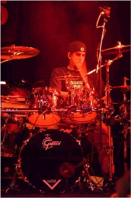 Soubor:Rob Bourdon.jpg