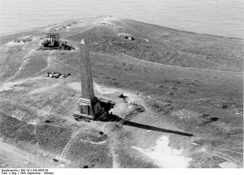 Soubor:Bundesarchiv Bild 101I-343-0656-30, Im Westen, Radar "Freya".jpg