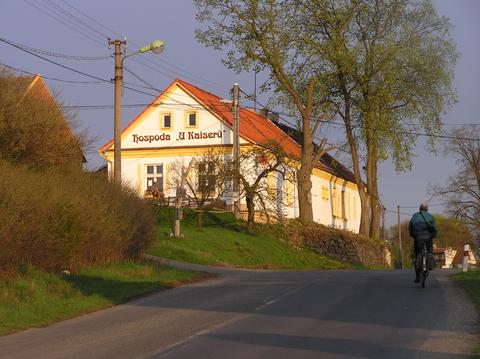 Soubor:Hospoda U Kaiseru.jpg