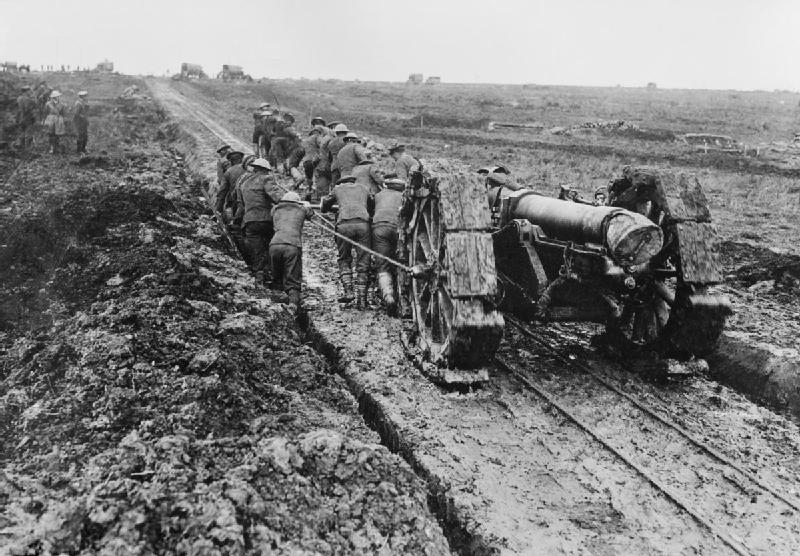 Soubor:6inchHowitzerPozieresSeptember1916.jpg