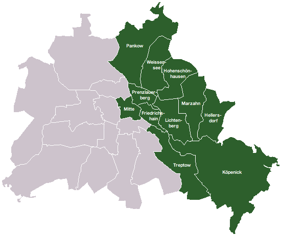 Soubor:Germany divided Berlin East district names.png