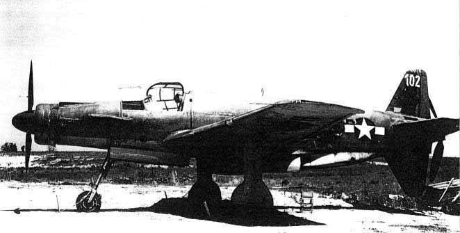 Soubor:Do335a-0 1945 USN Patuxent River test center.jpg