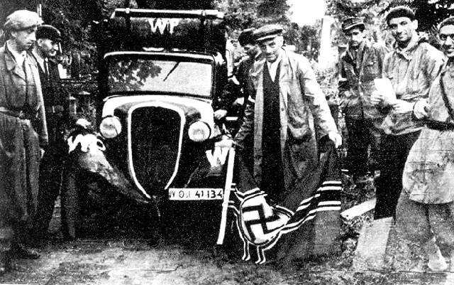 Soubor:Kedyw W-wa 1944.jpg