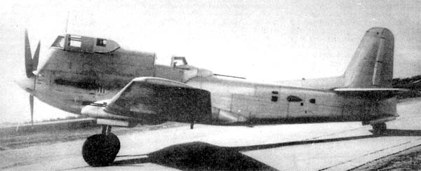 Soubor:Ilyushin Il-20 attack aircraft sideview.jpg