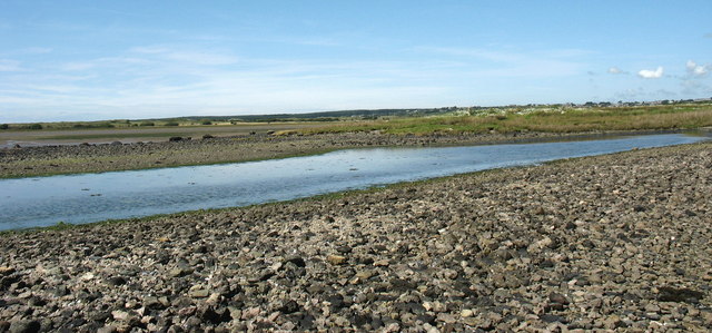 Soubor:Lagoon to the lee of Ynys Lwm - geograph.org.uk - 526019.jpg