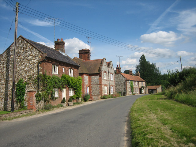 Soubor:Houses along Blakeney Road, Letheringsett - geograph.org.uk - 515818.jpg