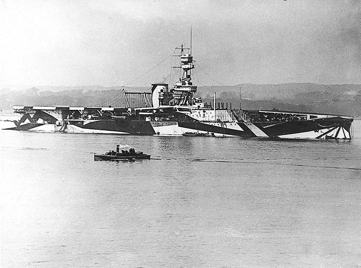 Soubor:HMS Furious-2.jpg
