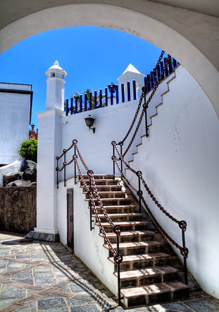 White-Blanco, Lanzarote HDR.jpg