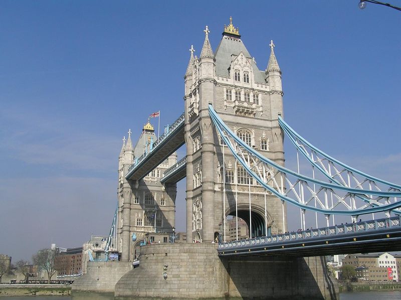 Soubor:Tower Bridge.jpg