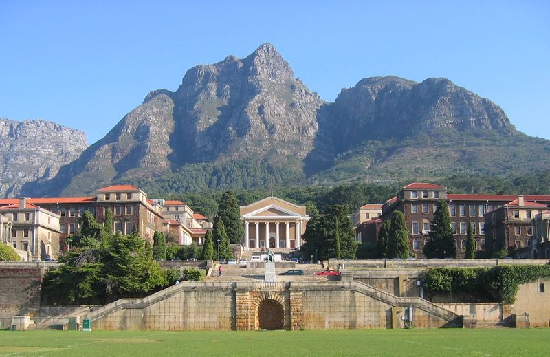 Soubor:UCT Upper Campus landscape view.jpg