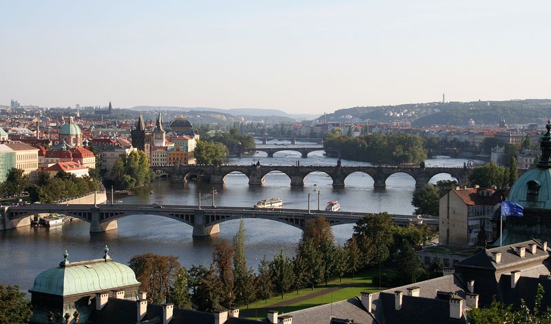 Soubor:Vltava in Prague.jpg