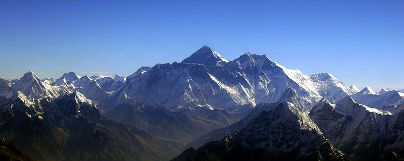 Soubor:Mount Everest by Kerem Barut.jpg