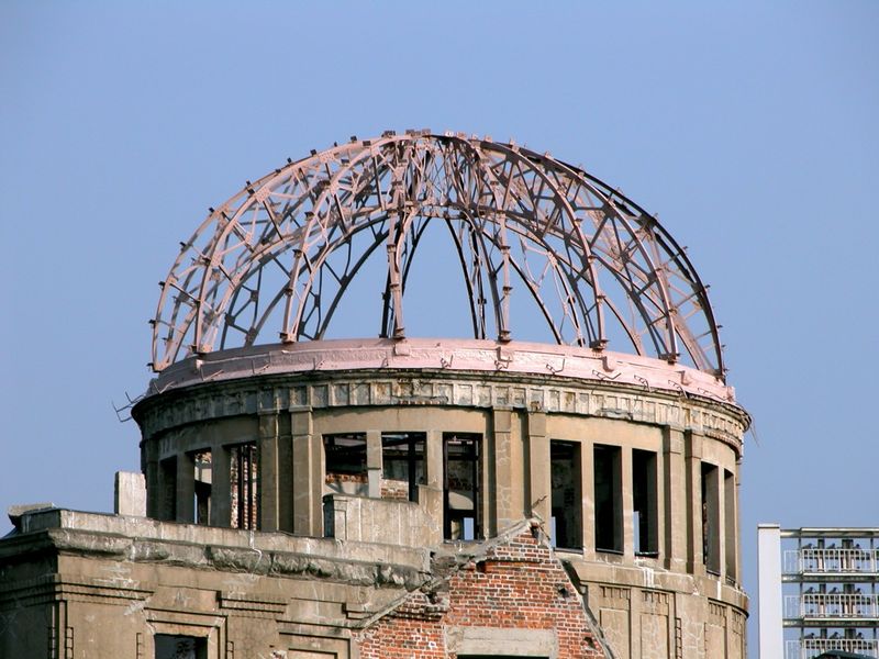 Soubor:A-bomb dome closeup.jpg