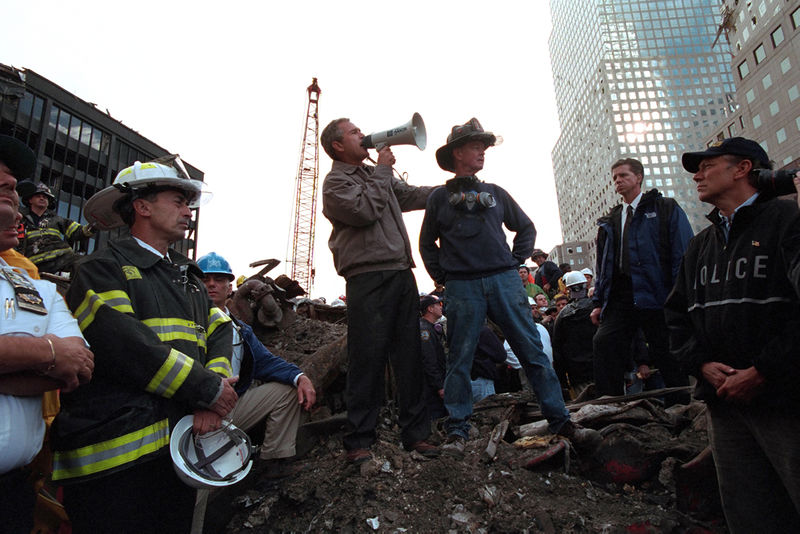 Soubor:Bush Ground Zero.jpg
