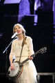 Taylor Swift-Speak Now Tour-EvaRinaldi-2012-44.jpg