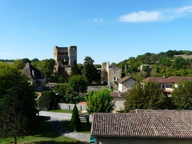 Cause-de-Clérans village.JPG