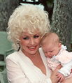 Dolly Parton 2.jpg