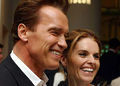 Schwarzenegger vor Terminator-3-Premiere.jpg