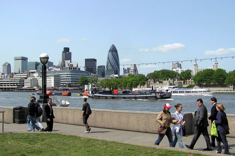 Soubor:River.thames.view.london.arp.jpg