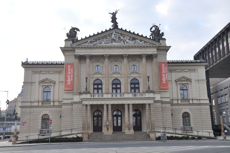 Soubor:Státní opera Praha (Prague State Opera)-Flickr.jpg
