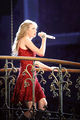 Taylor Swift-Speak Now Tour-EvaRinaldi-2012-48.jpg