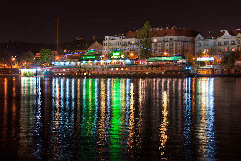 Soubor:Colors of Vltava-theodevil.jpg