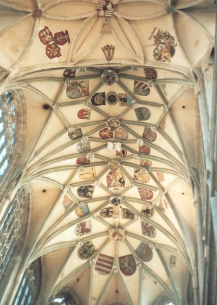 Soubor:Kutná Hora-Cathedral St Barbara-interior6.jpg