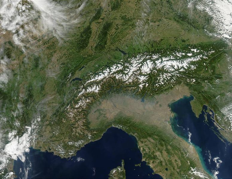 Soubor:Satellitenaufnahme der Alpen.jpg