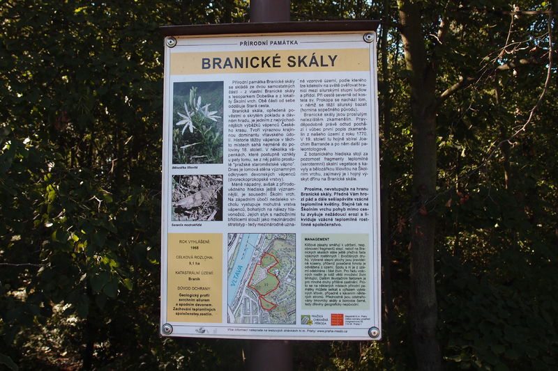 Soubor:Branicke-skaly-srpen-2019-12.JPG