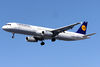 Lufthansa.a321-100.d-aire.arp.jpg