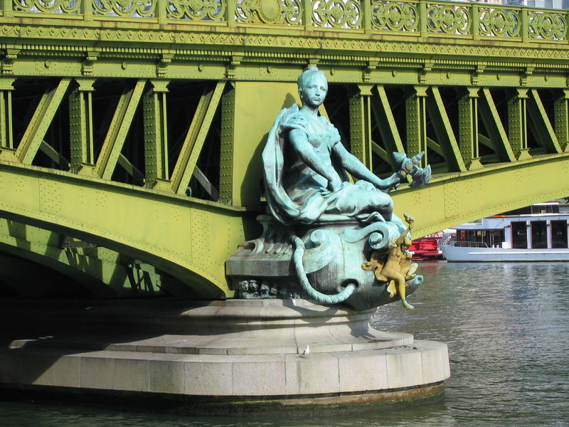 Soubor:Pont mirabeau injalbert ville de paris.jpg