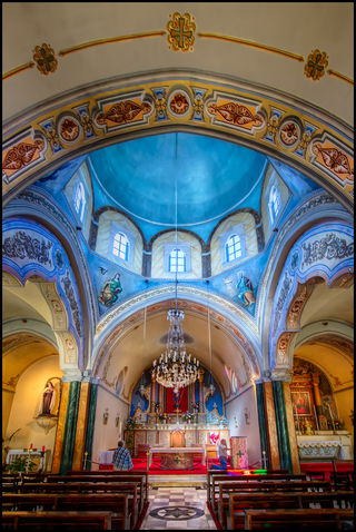Santorini Cathedral HDR Flickr.jpg