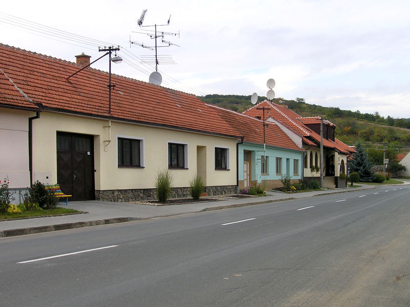 Soubor:Horní Bojanovice, South.jpg