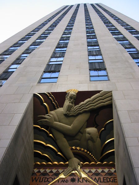 Soubor:Rockefeller Center Plaza NYC.jpg