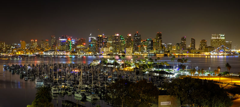 Soubor:San Diego Skyline-2016-Flickr.jpg