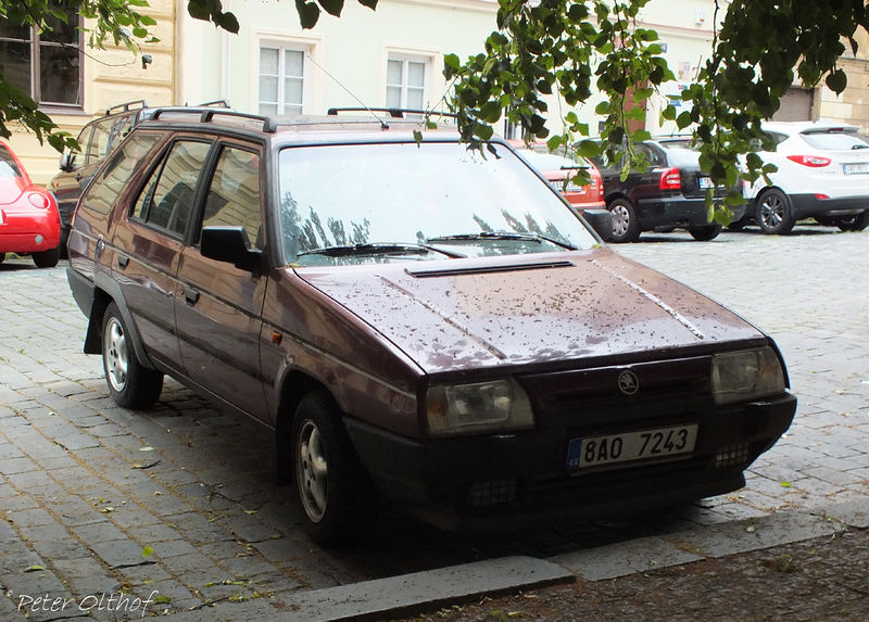 Soubor:Škoda Forman Solitaire-Prague 2016-Flickr2.jpg