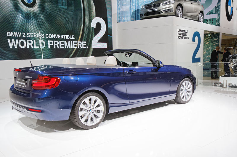 Soubor:BMW Serie 2 Cabriolet - Mondial de l'Automobile de Paris 2014 - 006.jpg