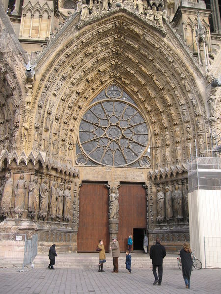 Soubor:Reims Cathedral, exterior (7).jpg
