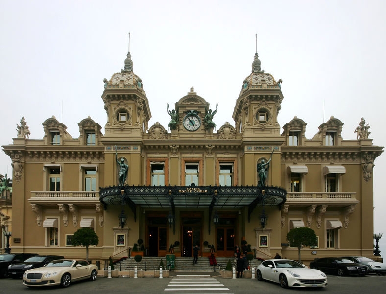 Soubor:Casino de Monte Carlo - Monaco 2014.JPG