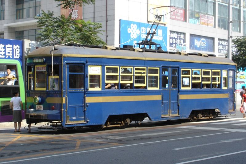 Soubor:Dalian Streetcar 2005.jpg