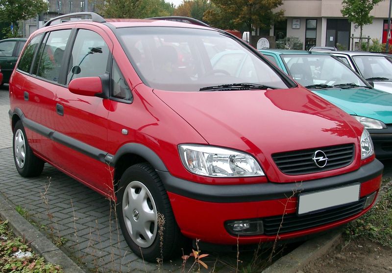 Soubor:Opel Zafira front 20071002.jpg