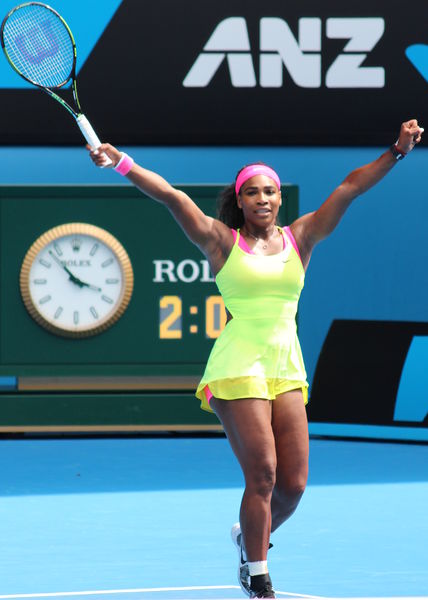 Soubor:Serena Williams at the Australian Open 2015.jpg